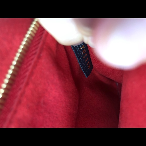 Sold to local pickup - Picture 3 of 7